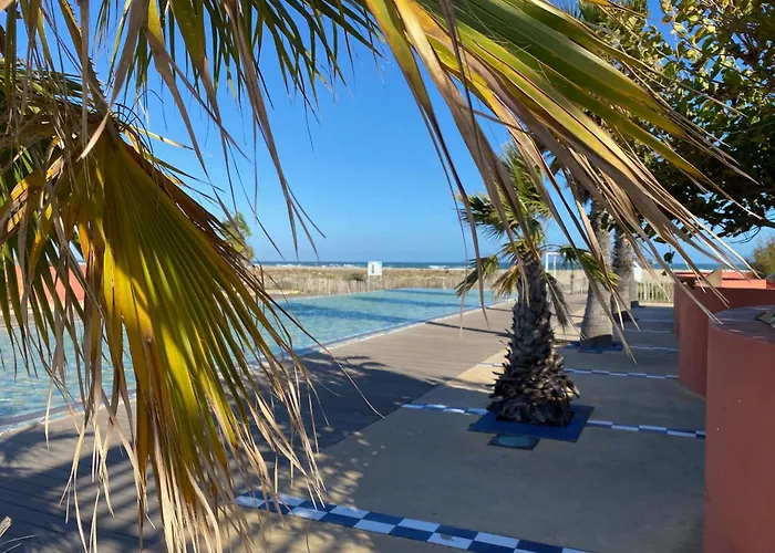 Apartament Port T2 4 Pers, Rdc Sureleve, Terrasse Ouest, Parking Prive, Proche Mer, Equipe - Fr-1-798-5 *
